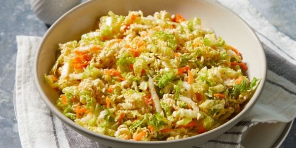 Crunchy Ramen Cabbage Salad