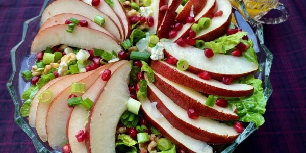 Red Pear, Pomegranate, and Gorgonzola Salad