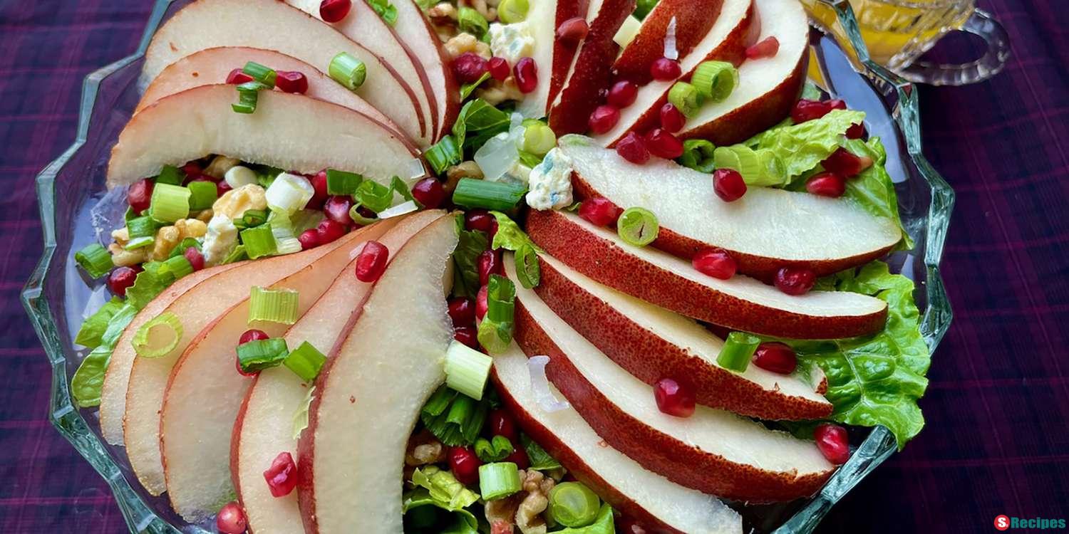 Red Pear, Pomegranate, and Gorgonzola Salad